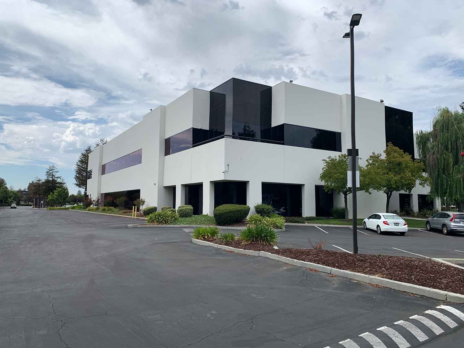 What is the best window film for offices in Milpitas? Ask ClimatePro. We installed 3M Prestige Exterior Window Film in this office in Milpitas, CA.