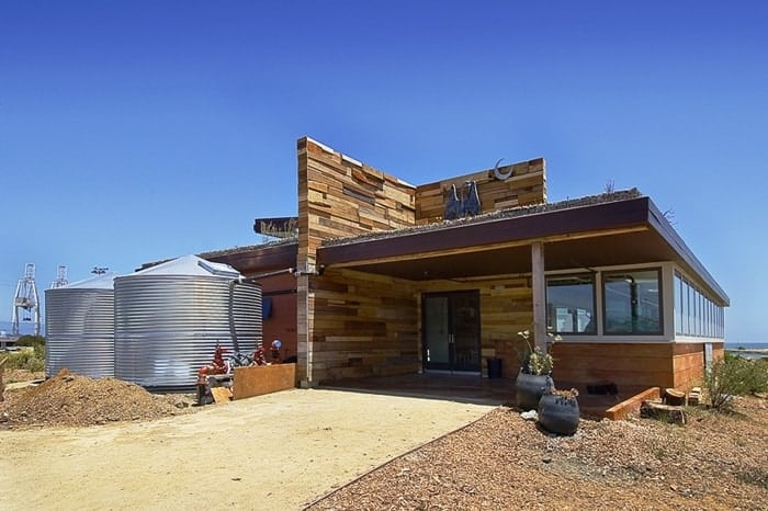 ecocenter at heron's head park