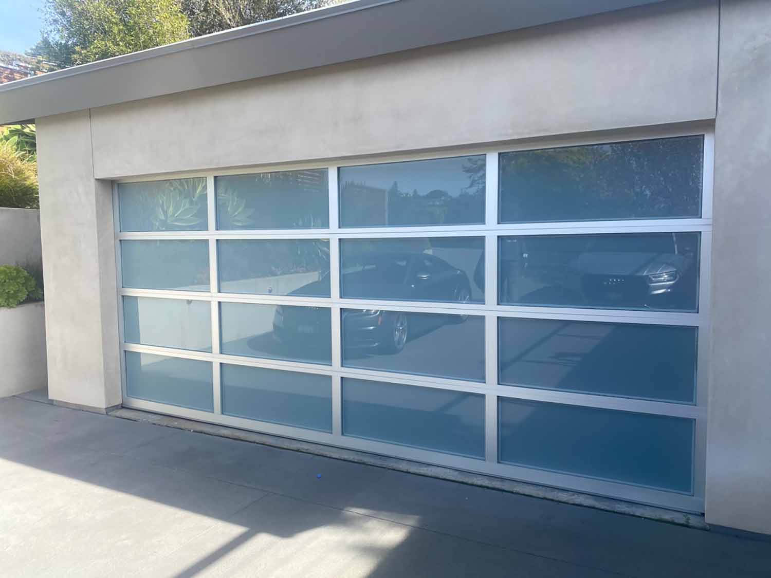 ClimatePro Installs 3M Security Film in A Tiburon Garage