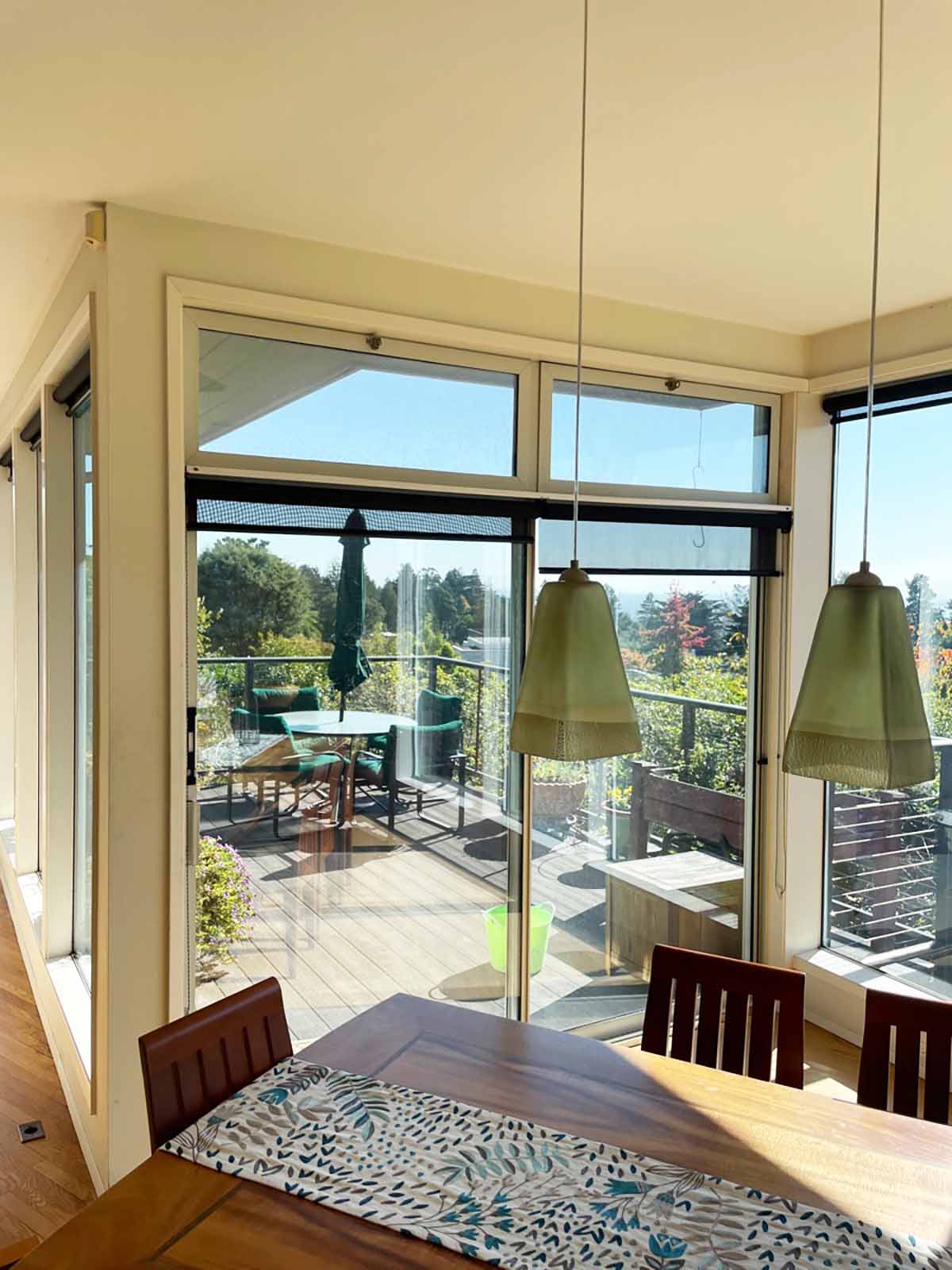 Solar Control Without Sacrificing the View — 3M Prestige helps manage sunlight and protect interior furnishings while keeping these Kensington windows bright and clear.