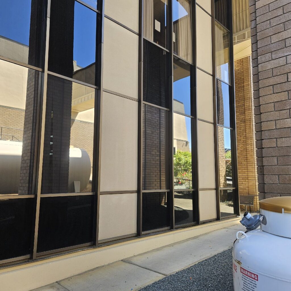 4_Sun_Comnrol_Windoe_film_Lakeport_ClimatePro_Commercial_Government_Building